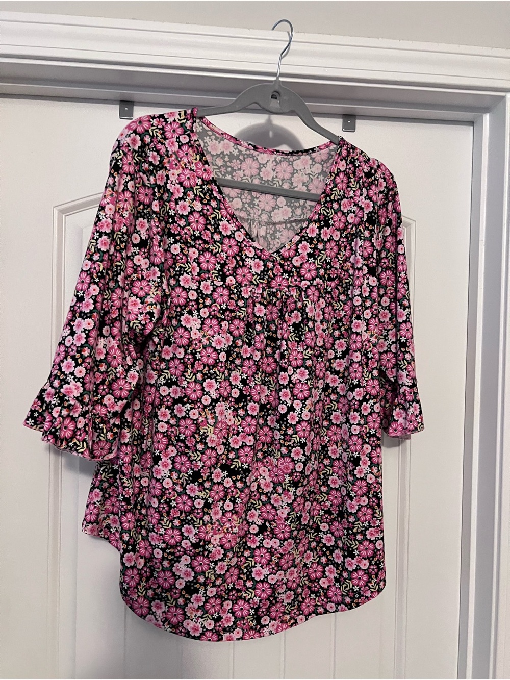 Women's Pink Floral V-Neck Tunic Top